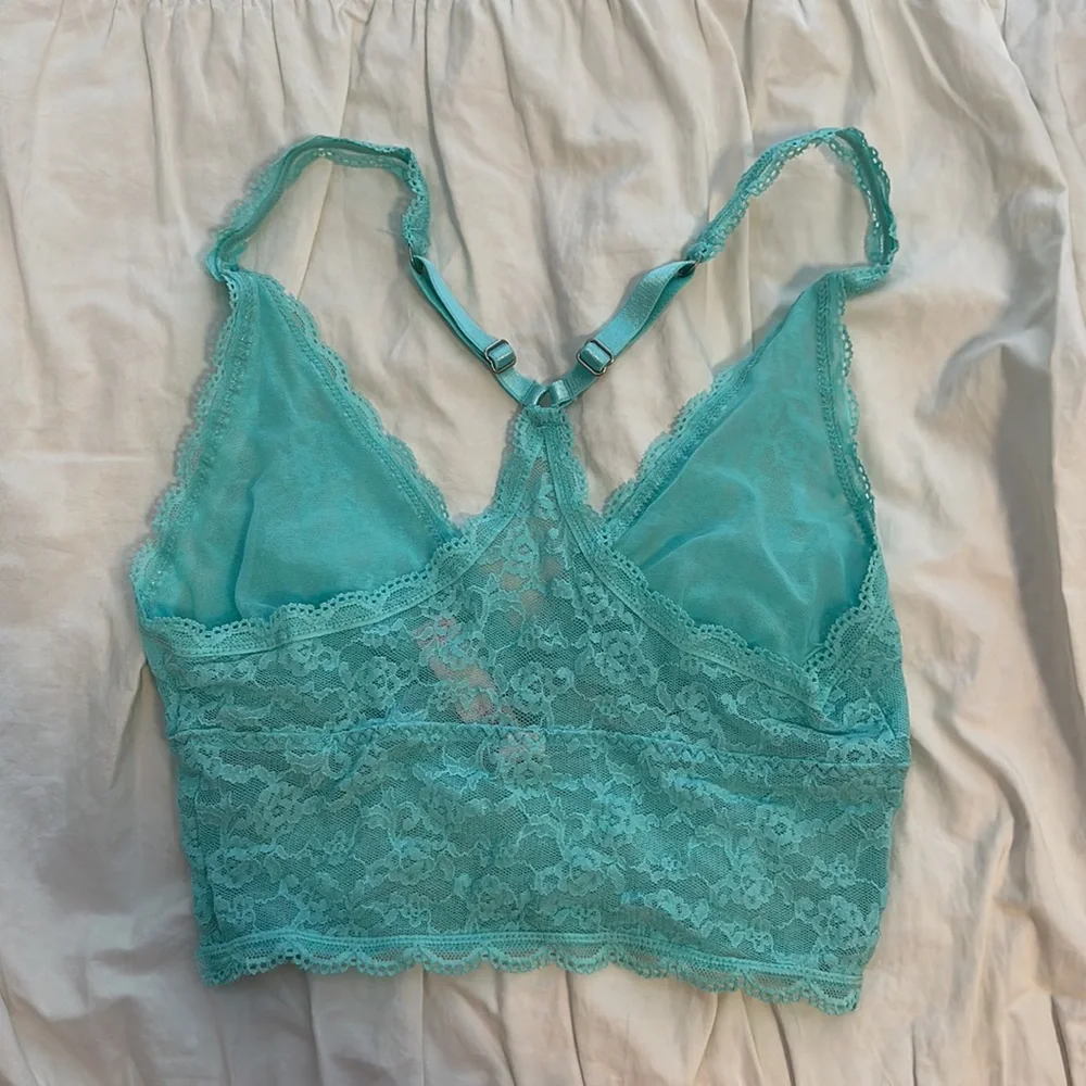 Bralettes - Picture 3 of 7